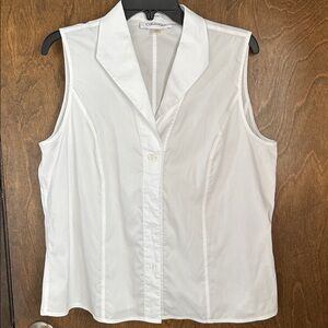 Calvin Klein Classic White Button-Up Vest